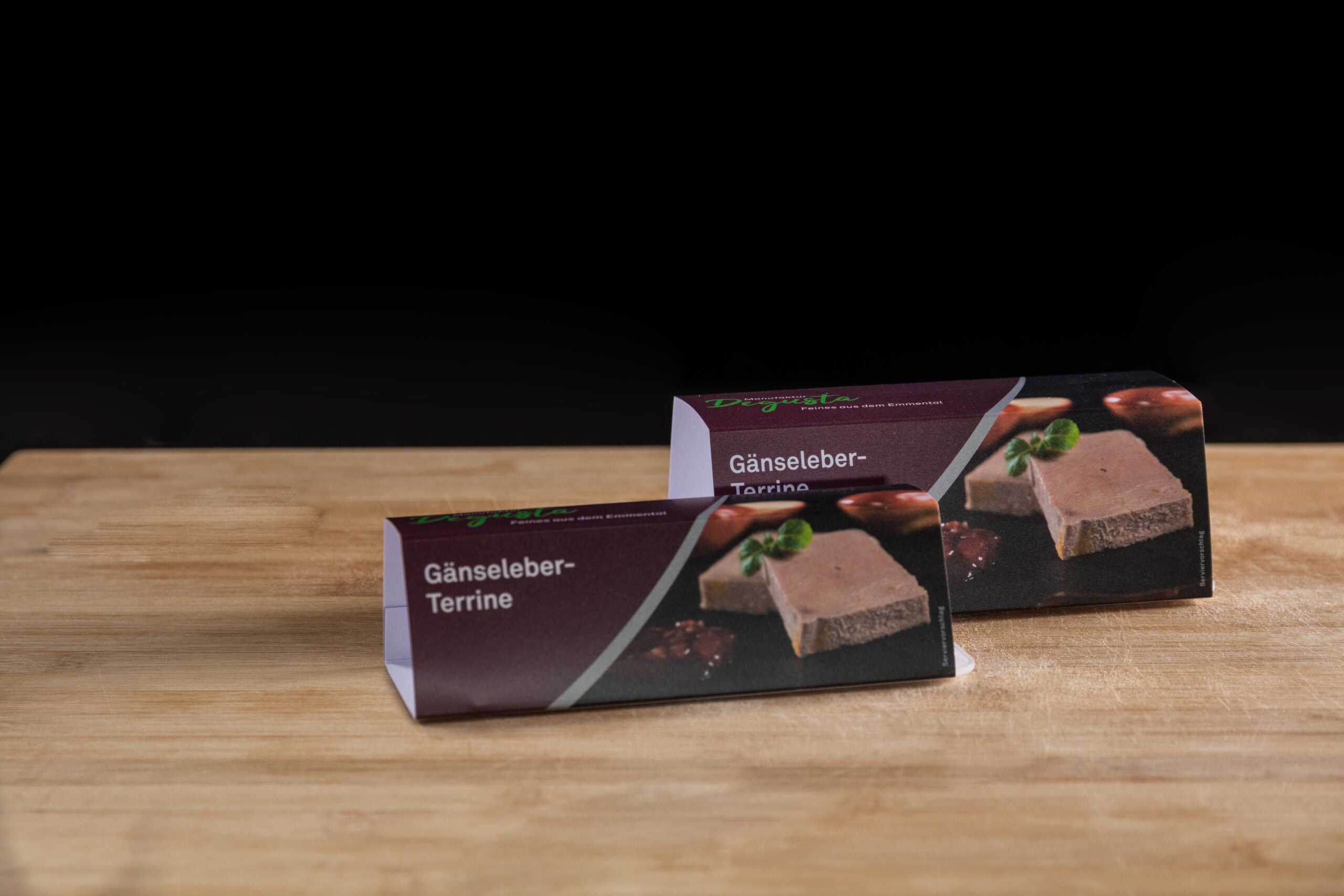 Gänseleber Terrine von Degusta Manufaktur in der Verkaufsverpackung