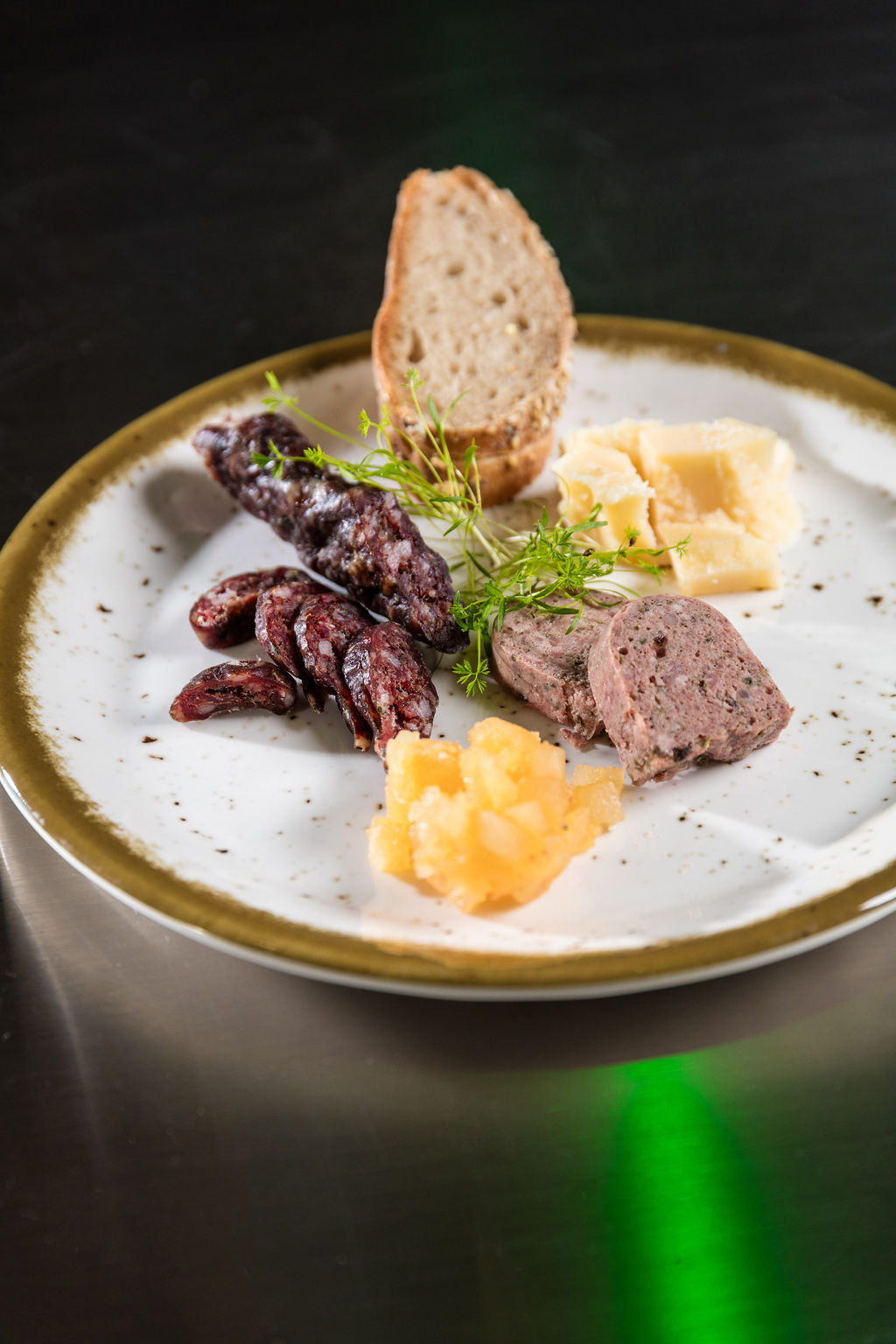 Landfrau Terrine von Degusta Manufaktur, Serviervorschlag