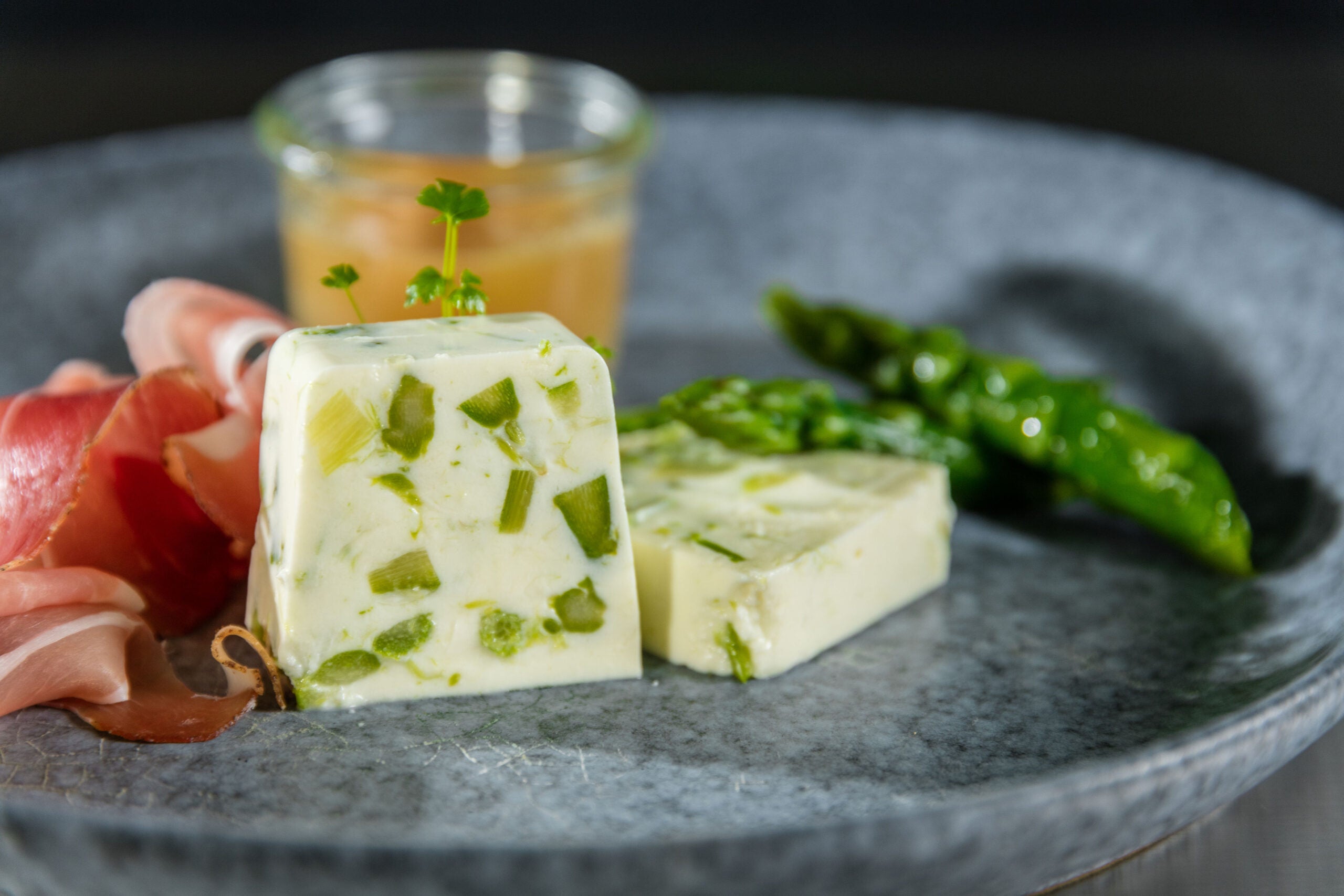 Spargel Terrine von Degusta Manufaktur, Serviervorschlag
